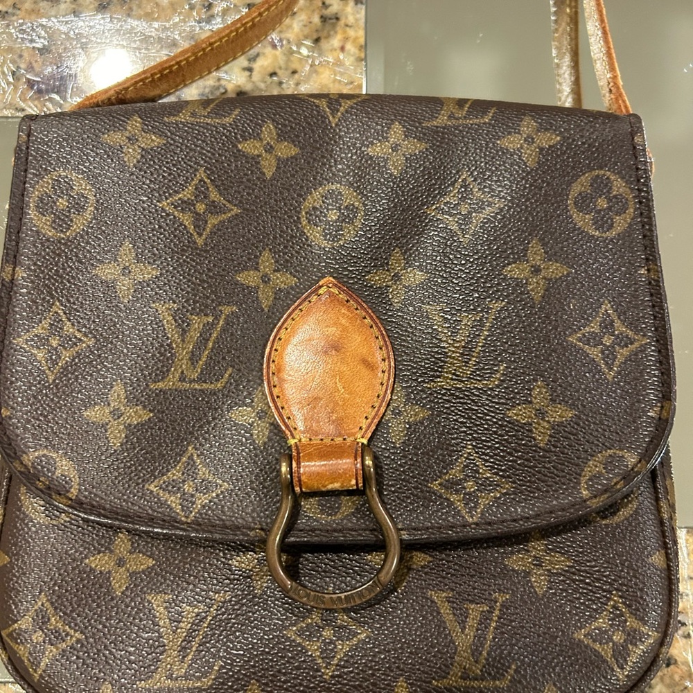Louis Vuitton Saint Cloud MM